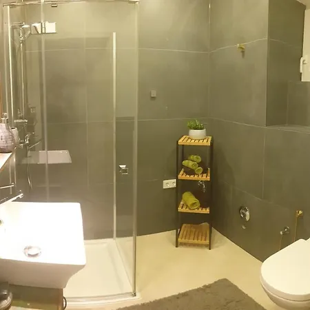 Mit Schoener, Moderner Einrichtung Cologne